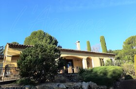 Villa / Proprit  vendre Cotignac (83570) : Villa de plain-pied dans quartier privilgi