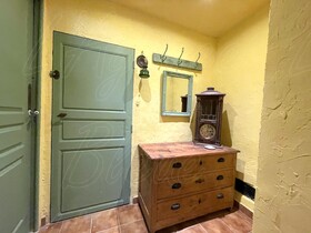 Maison de village � vendre Fox-Amphoux (83670) : Maison de Ma�tre en partie r�nov�e avec appartement ind�pendant et annexes