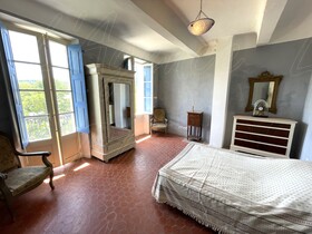 Maison de village � vendre Fox-Amphoux (83670) : Maison de Ma�tre en partie r�nov�e avec appartement ind�pendant et annexes