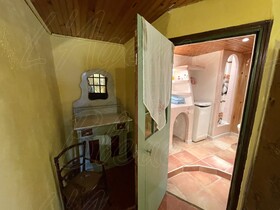 Maison de village � vendre Fox-Amphoux (83670) : Maison de Ma�tre en partie r�nov�e avec appartement ind�pendant et annexes