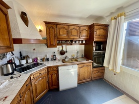 Villa / Propri�t� � vendre Carc�s (83570) : Maison enti�rement r�nov�e � pied du village, dans un quartier calme