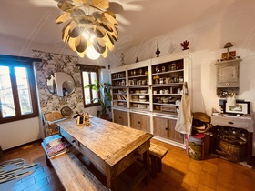 Appartement � vendre Cotignac (83570) : Appartement avec terrasse dans maison de village, au c�ur de Cotignac