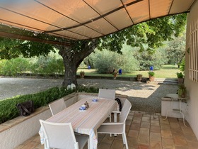 Villa / Propri�t� � vendre Salernes (83690) : Petit bijou dans un �crin de verdure