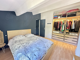 Villa / Propri�t� � vendre N�oules (83136) : En co-exclusivit�. Jolie villa sur un terrain plat de 2780 m�