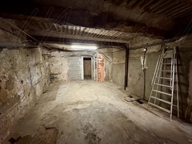 Maison de village � vendre Montfort sur Argens (83570) : Maison de village avec garage situ�e au centre du village