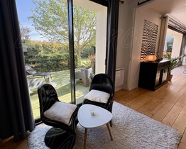 Villa / Propri�t� � vendre Carc�s (83570) : Maison contemporaine et autosuffisante, avec possibilit� de louer 2 studios