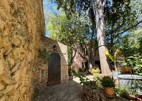 Propri�t� � vendre Cotignac (83570) : Unique sur Cotignac, id�al pour investisseur