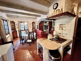 Propri�t� � vendre Cotignac (83570) : Unique sur Cotignac, id�al pour investisseur