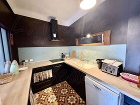 Maison de village � vendre Correns (83570) : Superbe maison de Ma�tre enti�rement r�nov�e, situ�e dans le 1er village bio de France.