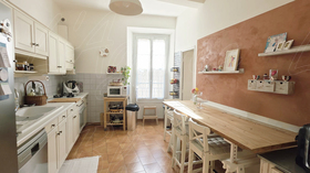 Maison de village � vendre Cotignac (83570) : Maison tr�s lumineuse situ�e au centre du village, enti�rement r�nov�e, avec garage.