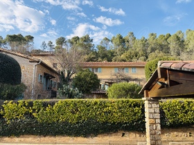 Maison de village � vendre Entrecasteaux (83570) : Maison en pierre avec beaucoup de charme � quelques km de Cotignac